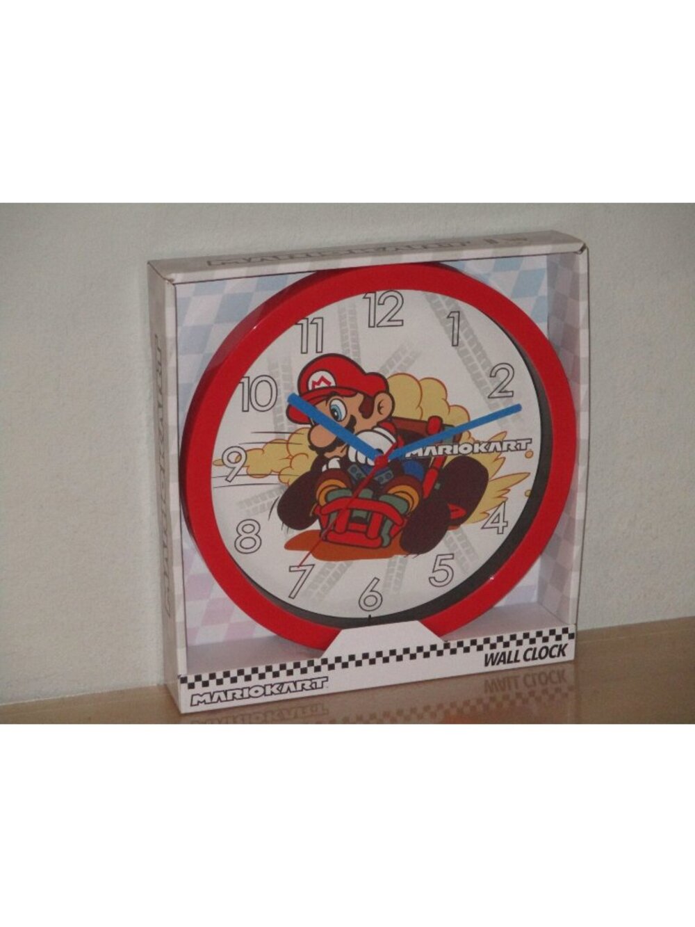 Mariokart Analog Battery Wall Clock Battery Operated Nintendo Large Numbers New